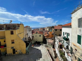 SUITE CAPITOLO ✩✩✩✩✩ centrale, vista mare, parcheggio